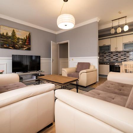 Cedartree Prishtina Apartment Пристина Екстериор снимка
