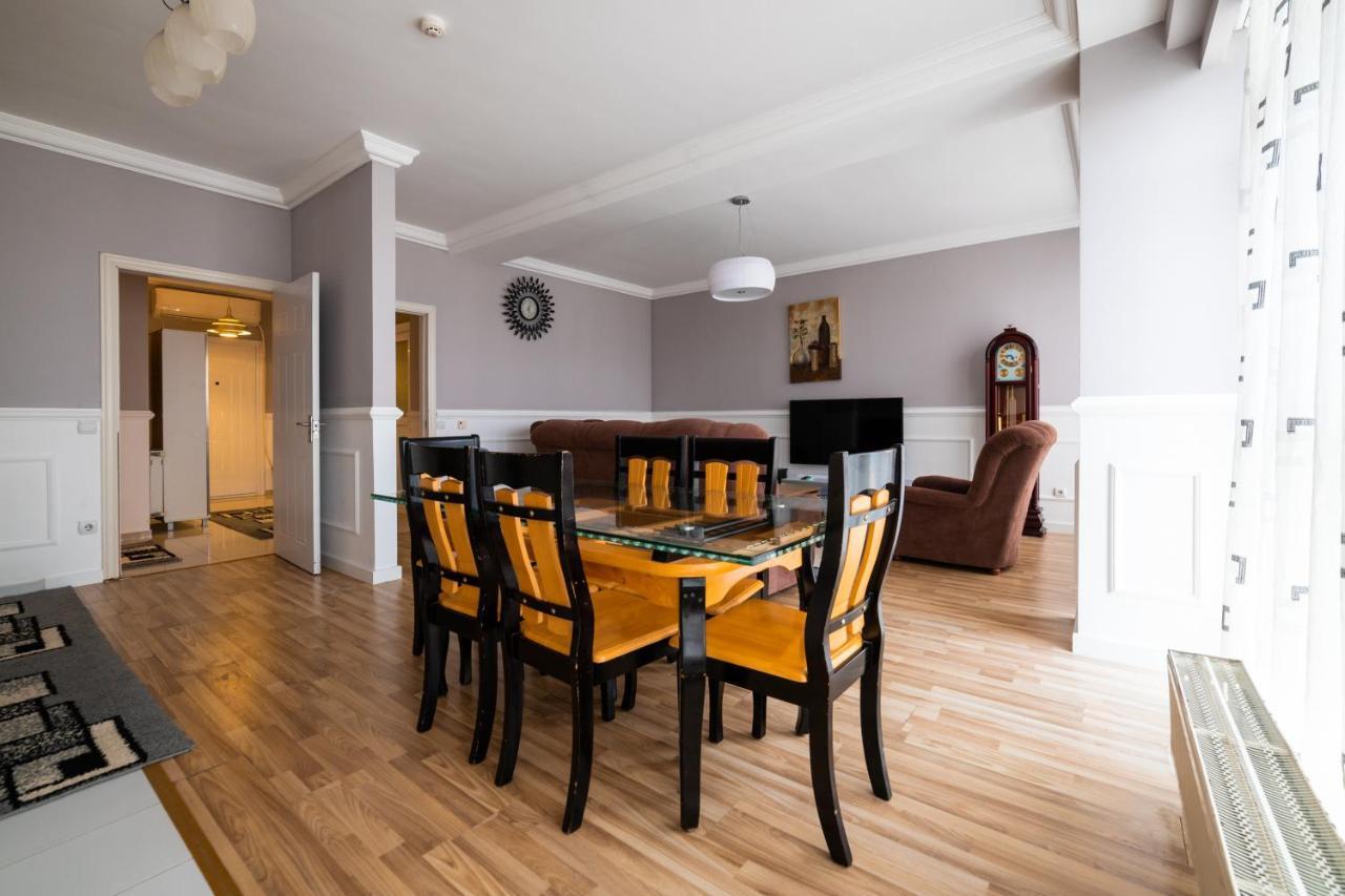 Cedartree Prishtina Apartment Пристина Екстериор снимка
