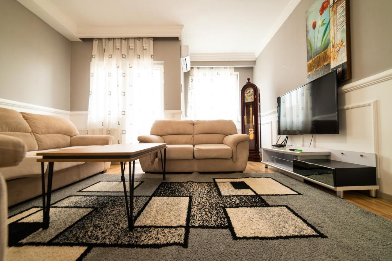 Cedartree Prishtina Apartment Пристина Екстериор снимка