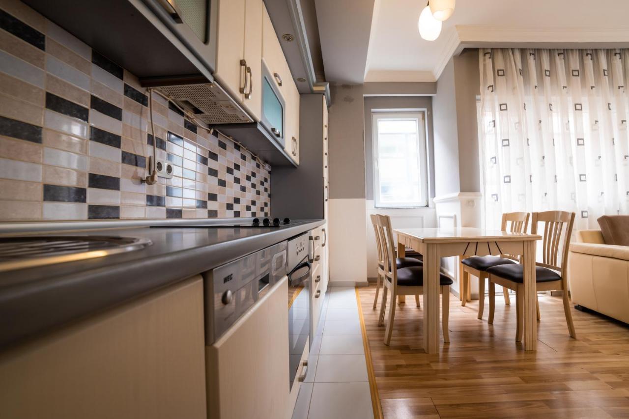 Cedartree Prishtina Apartment Пристина Екстериор снимка