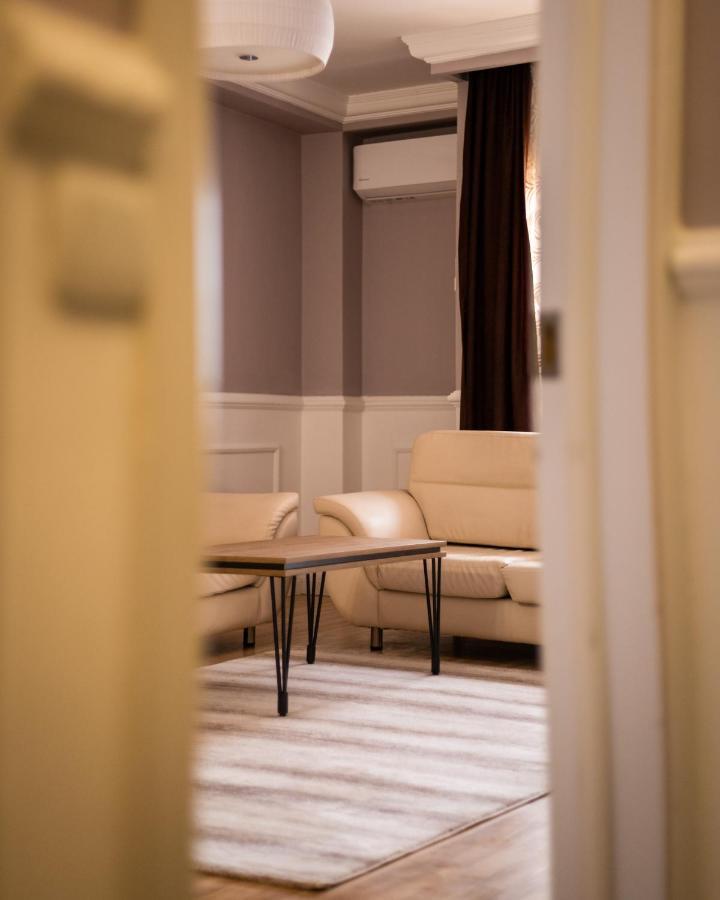 Cedartree Prishtina Apartment Пристина Екстериор снимка